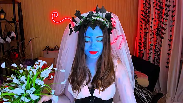 AlluringLookk online show from 10-31-25, 12:24