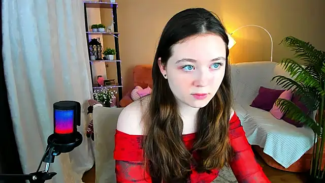 AlluringLookk online show from 11-21-25, 04:17