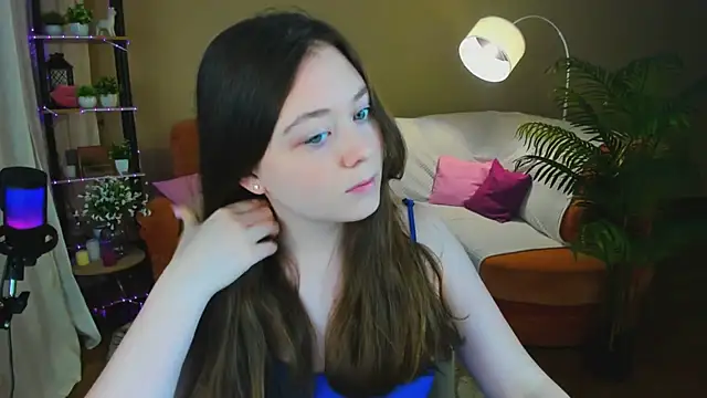 AlluringLookk online show from 01-14-26, 04:32