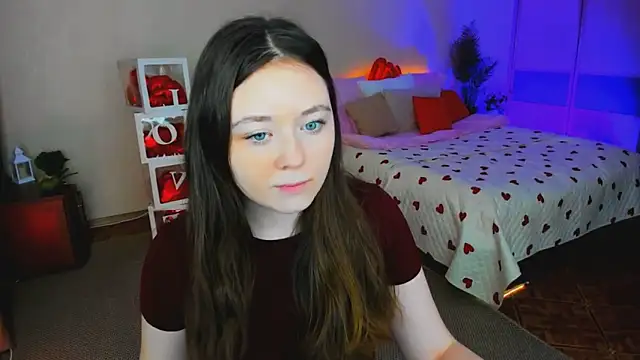 AlluringLookk online show from 02-12-26, 04:18