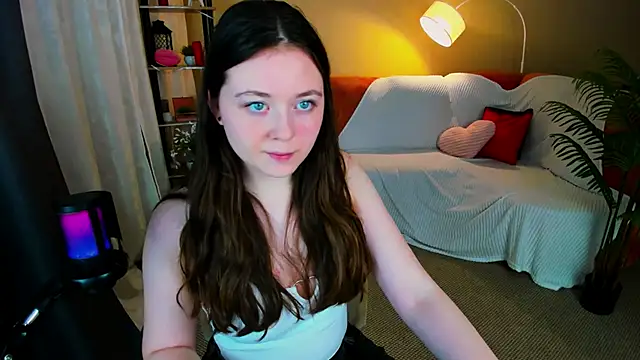 AlluringLookk online show from 02-26-26, 04:29