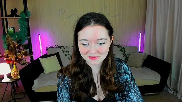 AlluringLookk online show from 11-15-25, 04:27