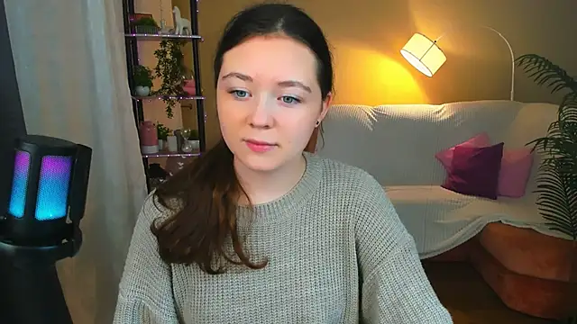 Snapshot of AlluringLookk chatting on 10-22-25, 12:26 AlluringLookk online show from 10-22-25, 12:26