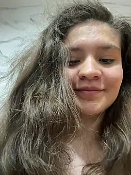 Emilyybennet  online show from 02-26-26, 02:00