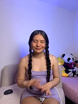 Emilyybennet  online show from 11-21-25, 08:13