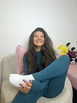 Emilyybennet  online show from 11-02-25, 01:32