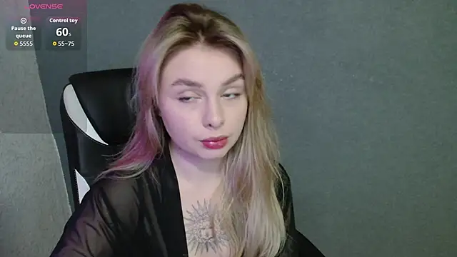 AngelicaHollywood online show from 10-12-25, 09:16