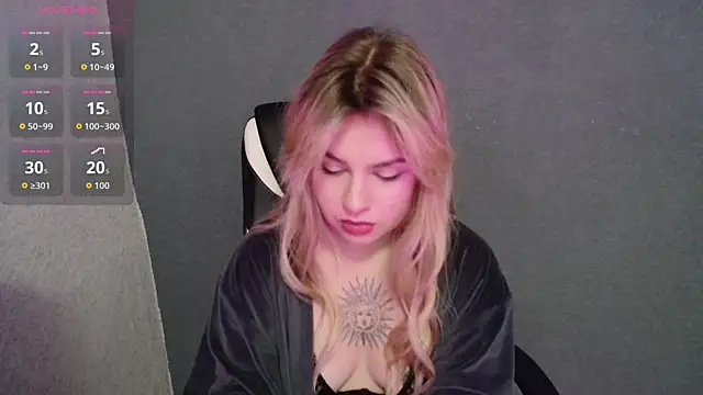 AngelicaHollywood online show from 10-09-25, 08:20