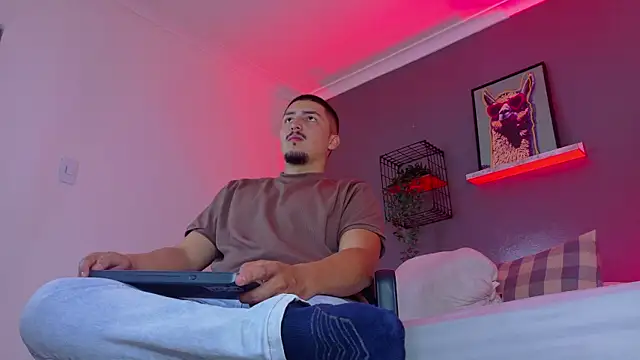 MrFox   online show from 01-16-26, 07:29