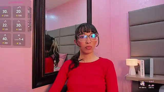 Emilia Bons online show from 03-17-26, 01:25