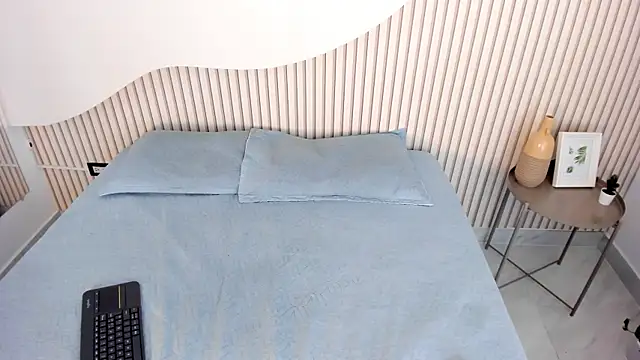 HannahToons online show from 03-02-26, 03:29