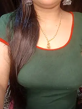 Snapshot of officialbhabhi chatting on 09-09-25, 05:55 officialbhabhi online show from 09-09-25, 05:55