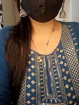 Snapshot of officialbhabhi chatting on 09-17-25, 07:10 officialbhabhi online show from 09-17-25, 07:10