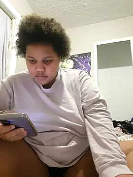 chocolate bella online show from 12-04-25, 11:26