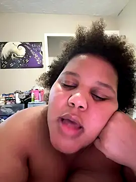 chocolate bella online show from 10-14-25, 05:13