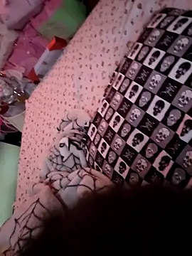 chocolate bella online show from 03-15-26, 01:40