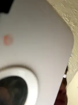 chocolate bella online show from 11-22-25, 01:26