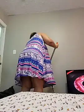 chocolate bella online show from 10-21-25, 03:00