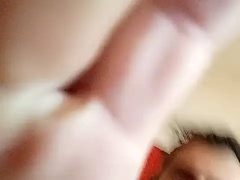 Snapshot of vasgabri chatting on 09-21-25, 05:45 vasgabri online show from 09-21-25, 05:45