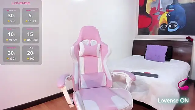 Lia Arellano online show from 10-04-25, 07:15