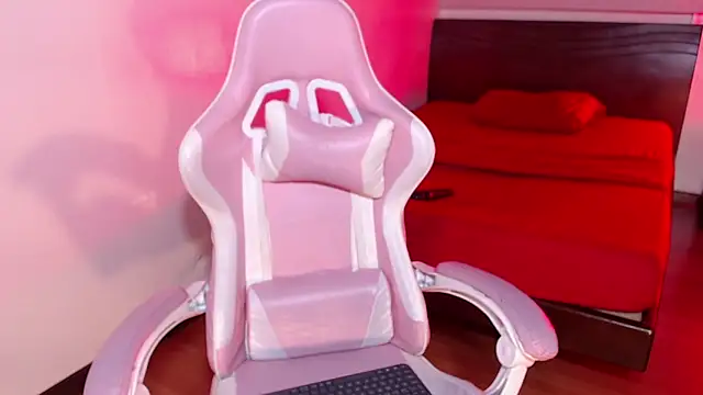 Lia Arellano online show from 02-15-26, 07:13