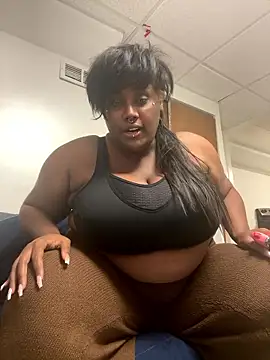 Cocomamii1 online show from 01-10-26, 12:50