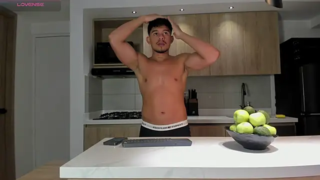 austin spears  online show from 07-12-26, 01:28