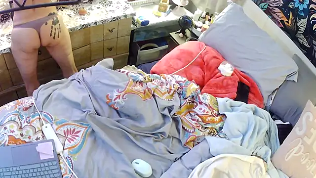 gypsyadventures1 online show from 01-06-26, 05:39