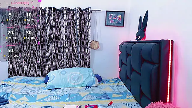 Azley sweet online show from 04-01-26, 12:02