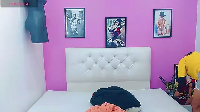 Azley sweet online show from 11-04-25, 04:33