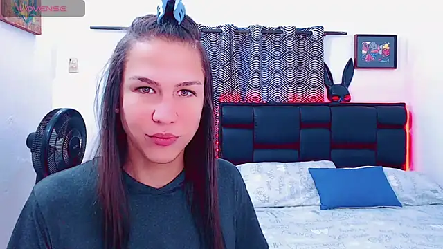 Azley sweet online show from 04-14-26, 02:00