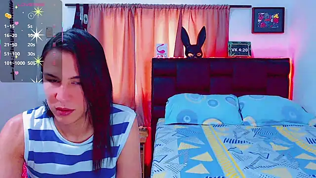 Snapshot of Azley_sweet chatting on 03-17-25, 02:12 Azley sweet online show from 03-17-25, 02:12