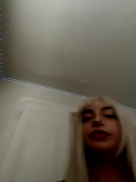 Snapshot of CharmingMaddie chatting on 09-09-25, 03:54 CharmingMaddie online show from 09-09-25, 03:54