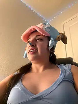 CharmingMaddie online show from 10-23-25, 02:54