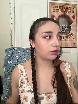 CharmingMaddie online show from 03-26-26, 07:12