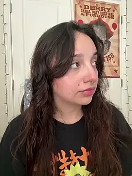 CharmingMaddie online show from 04-21-26, 05:41