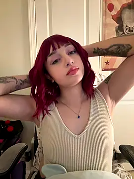 CharmingMaddie online show from 12-21-25, 06:48