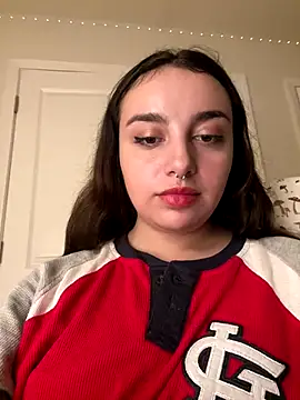 Snapshot of CharmingMaddie chatting on 09-17-25, 05:53 CharmingMaddie online show from 09-17-25, 05:53