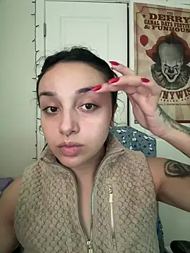 CharmingMaddie online show from 02-17-26, 04:37