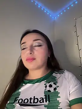 CharmingMaddie online show from 02-08-26, 06:11