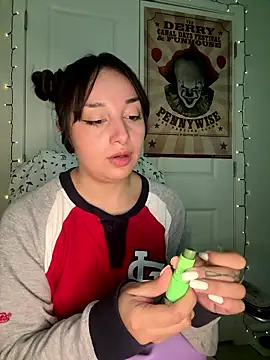 CharmingMaddie online show from 01-08-26, 04:46