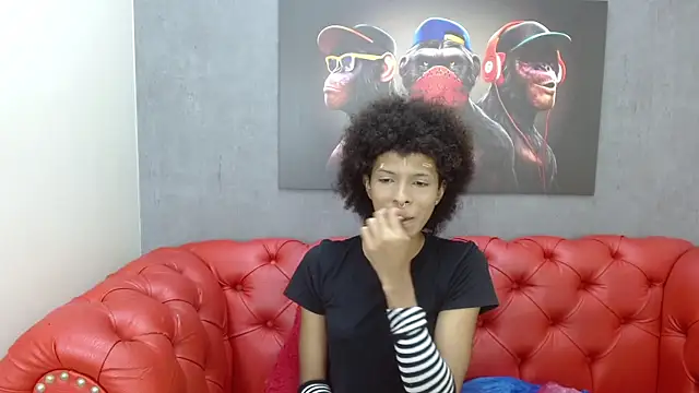 Violett Salvatore online show from 01-14-26, 03:26