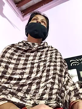 Love-pari077 online show from 11-23-25, 12:20