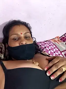 Love-pari077 online show from 02-21-26, 03:47