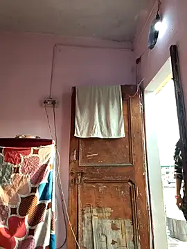 Love-pari077 online show from 10-26-25, 02:45