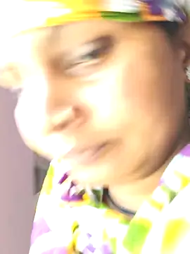 Love-pari077 online show from 10-16-25, 08:00