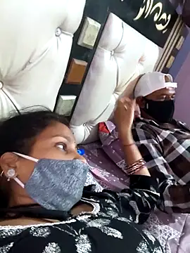 Love-pari077 online show from 10-26-25, 03:12