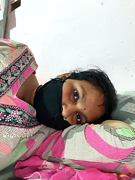 Love-pari077 online show from 04-11-26, 07:56