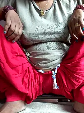 Love-pari077 online show from 04-08-26, 02:02