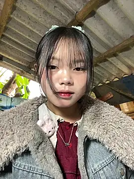 Snapshot of AdamLazis chatting on 02-16-26, 01:04 AdamLazis online show from 02-16-26, 01:04